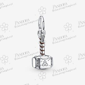 Pandora Marvel The Avengers Thor's Hammer Dangle Charm